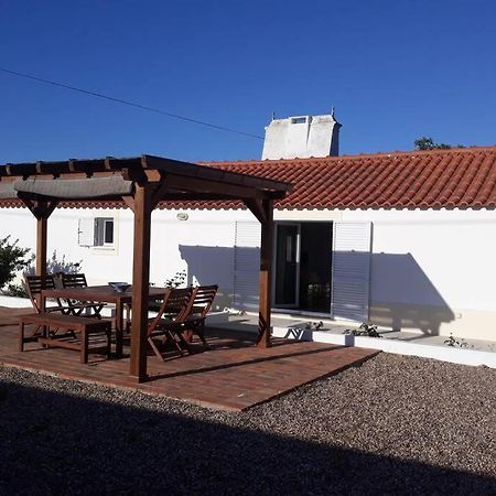 Vila A Espera No Monte Melides Exteriér fotografie
